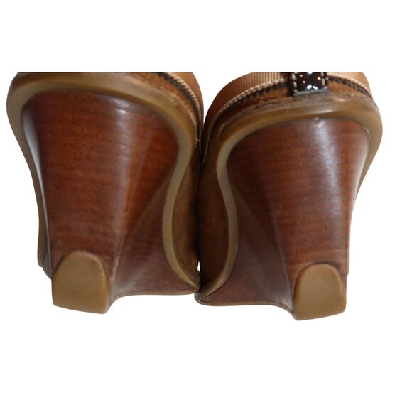 COLE HAAN Cognac Suede Wedge Wooden 3" Heel Mules Shoes Size 8B Slip On Casual - Picture 8 of 10